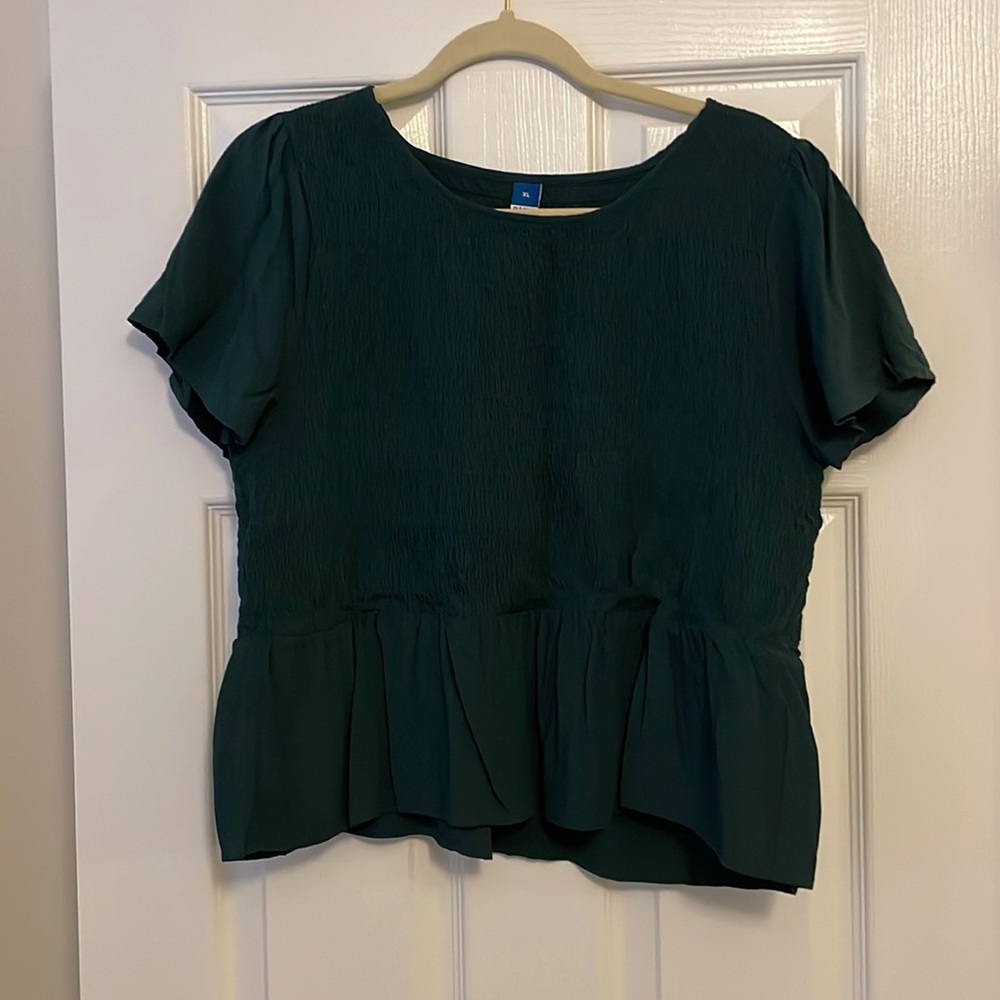 Dark Green scrunched peplum top